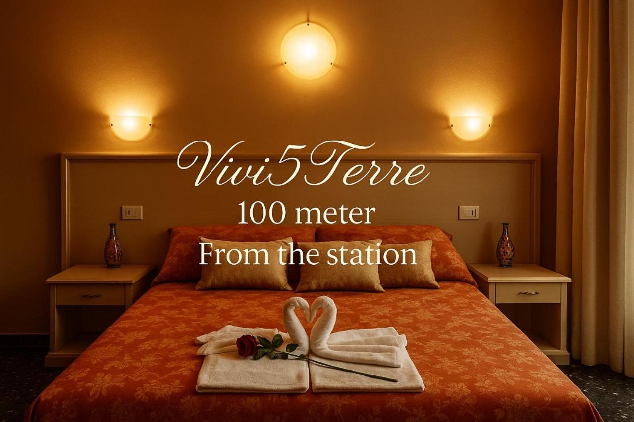 Vivi 5 Terre Hotel La Spezia Exterior photo